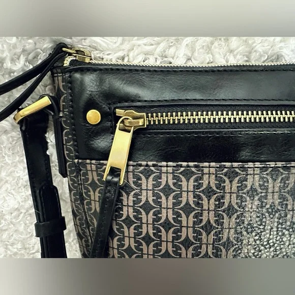 Fossil Farrah Crossbody Bag - Picture 9 of 15